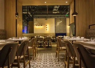 Hotels Restaurants